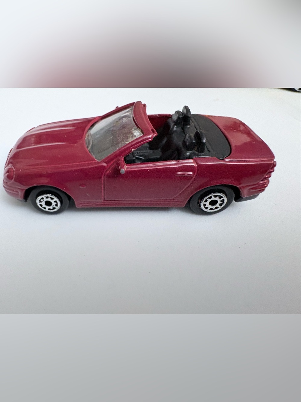 Maisto 1:64 Mercedes-Benz SLK 230 + Lexus IS300 Diecast Car Lot